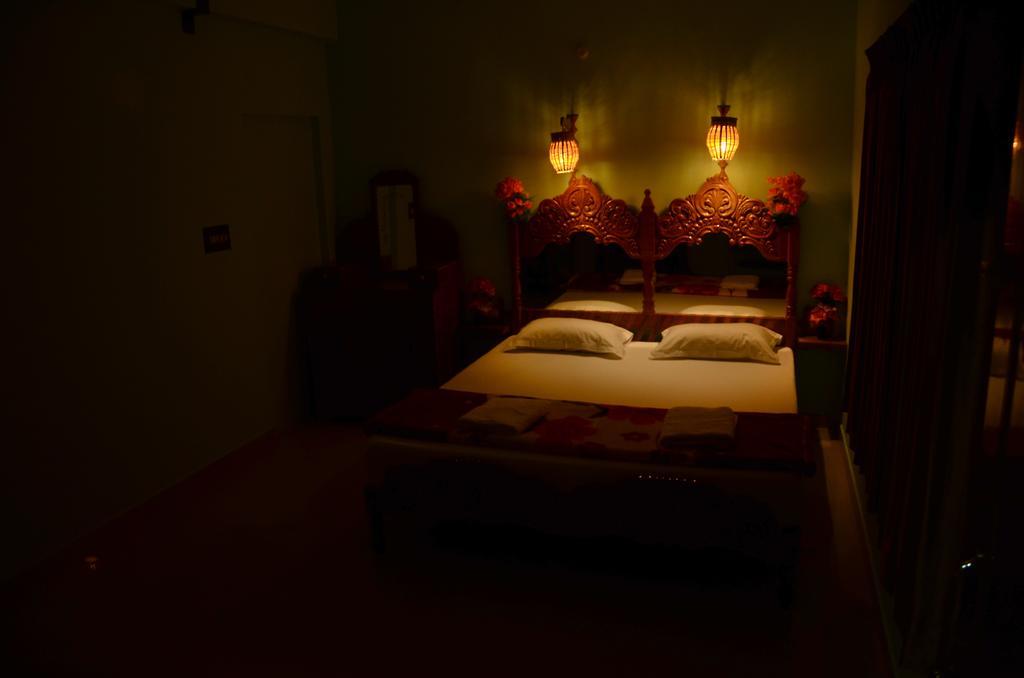 Panthalams Homestay 테카디 객실 사진