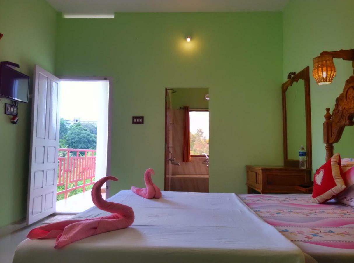 Panthalams Homestay 테카디 외부 사진