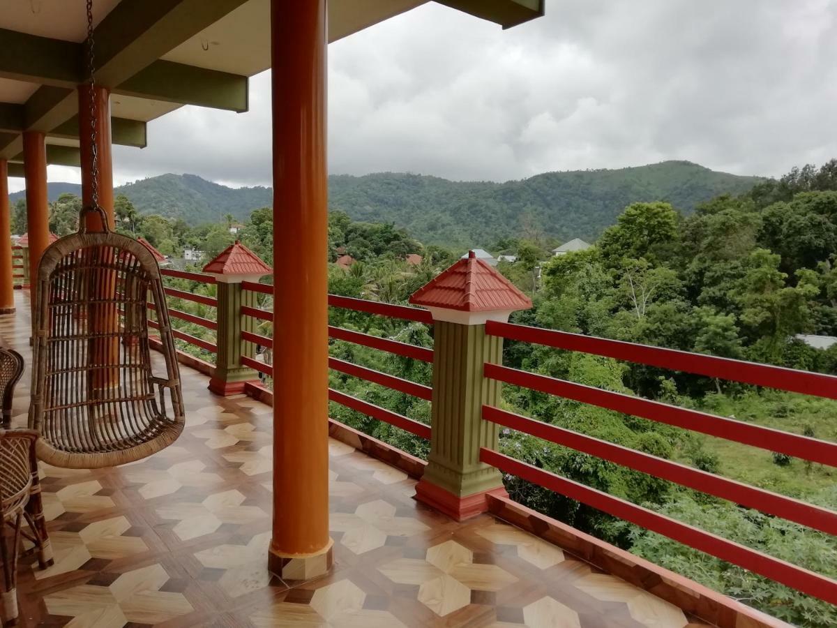 Panthalams Homestay 테카디 외부 사진